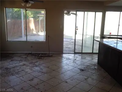 2910 boise Street Dining Area