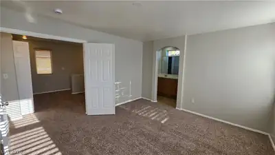 5769 Old Colony Drive Bedroom