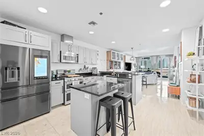 4525 Dean Martin Drive 1111 Kitchen