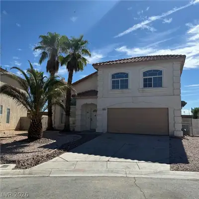 6080 Fly Fisher Street Las Vegas, NV 89113