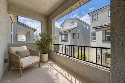 4756 Parkarbor Avenue Balcony