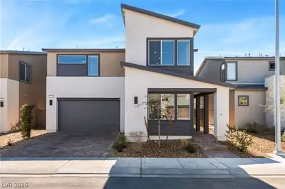 1305 Crimson Sunbird Avenue North Las Vegas, NV 89084