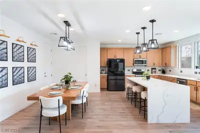 1305 Crimson Sunbird Avenue Kitchen