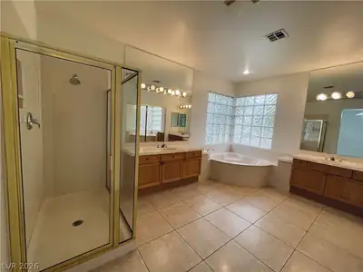 41 Chateau Whistler Court Primary Bathroom