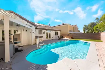 506 Short Crest Court Pool