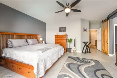506 Short Crest Court Bedroom