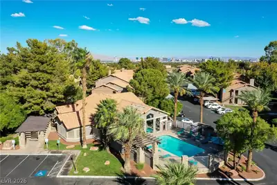 2750 South Durango Drive 2095, Las Vegas