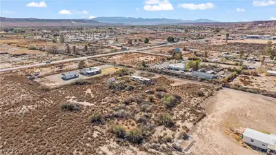 770 West Cave Avenue Aerial View