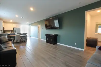 294 Bridge Canyon Street Living Room