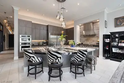 2323 Pinto Lane Kitchen