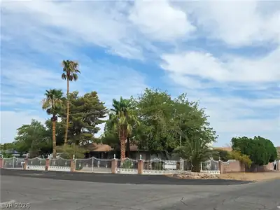 1590 Palomino Drive Henderson, NV 89002
