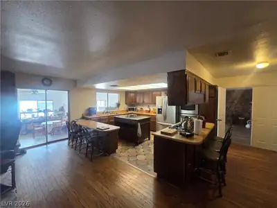 1590 Palomino Drive Kitchen