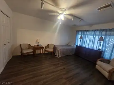1590 Palomino Drive Bedroom