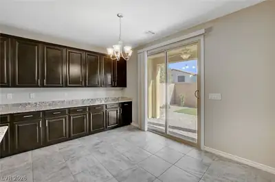 12402 Mosticone Way Dining Area