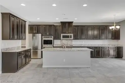 12402 Mosticone Way Kitchen