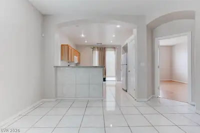 8473 Barossa Court Dining Area