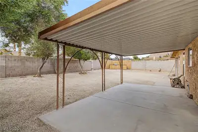 6258 Bayview Circle Patio