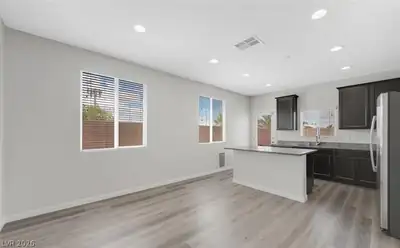 1810 Pebble Cove Avenue Dining Area