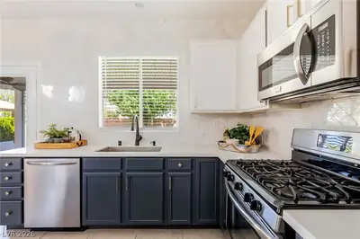 7062 Salt Marsh Court Kitchen