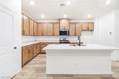 12560 Kings Creek Place, Las Vegas