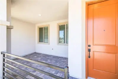 12560 Kings Creek Place Entry
