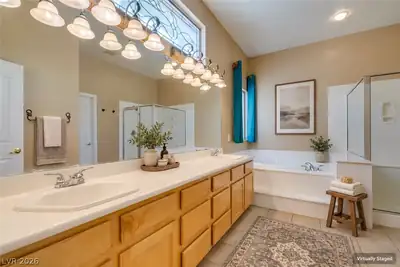 2504 Silver Beach Drive, Henderson, NV 89052 Primary Bathroom