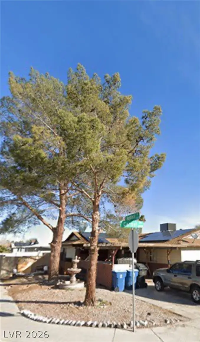 5110 Carmel Avenue