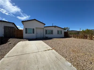 150 Metropolitan Drive, Henderson