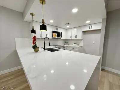 2471 Old Forge Lane 103 Kitchen