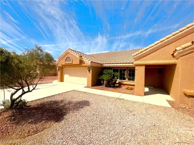 8500 Linderwood Drive Las Vegas, NV 89134