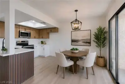 4702 Obannon Drive A Dining Area
