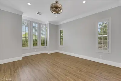 1629 Saintsbury Drive Bedroom