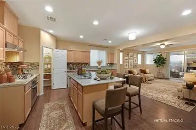 6781 Bristle Falls Street, Las Vegas, NV 89149 Kitchen