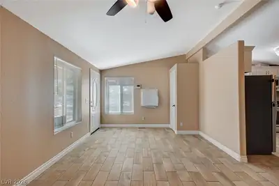 3160 South Fallwood Street Dining Area