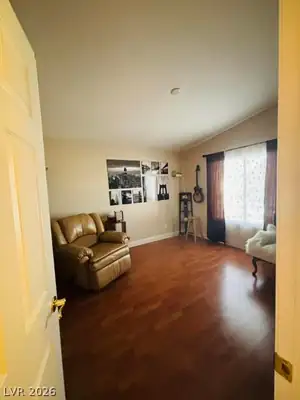 6068 Shyley Street 101 Bedroom