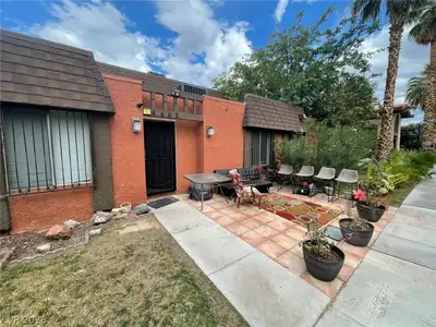 4663 Monterey Circle 1, Las Vegas