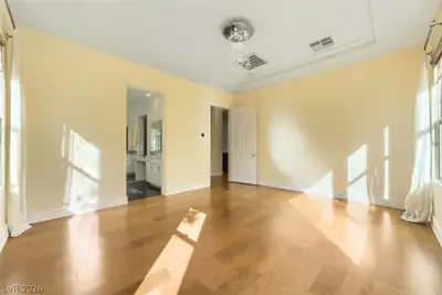 6 Lago Turchino Court Bedroom