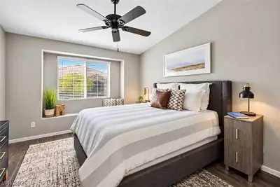 6416 Angel Mountain Avenue Bedroom