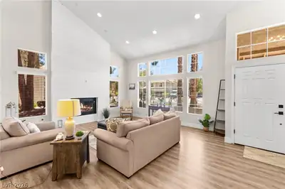 8336 Garnet Canyon Lane Living Room