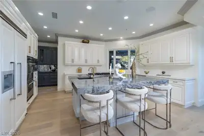 4 Ayden Drive Kitchen