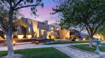 1529 Champion Hills Lane 