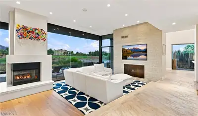 1529 Champion Hills Lane 