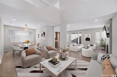 136 Villaggio Street Living Room