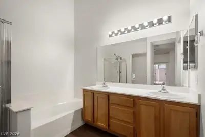 6525 Sierra Diablo Avenue Primary Bathroom
