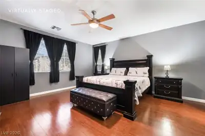 7286 Arrowrock Avenue Bedroom