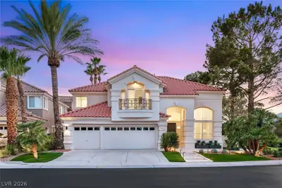 1833 Corta Bella Drive Front of Structure