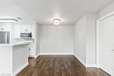 Address Not Disclosed Dining Area