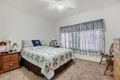 307 Hull Street Bedroom