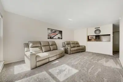 2854 Geary Place 3803 Living Room