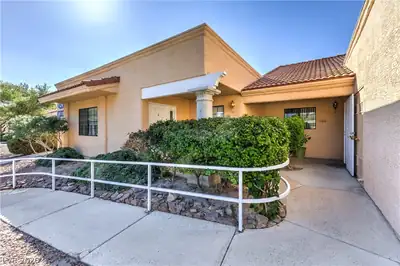 2851 South Valley View Boulevard 1100, Las Vegas